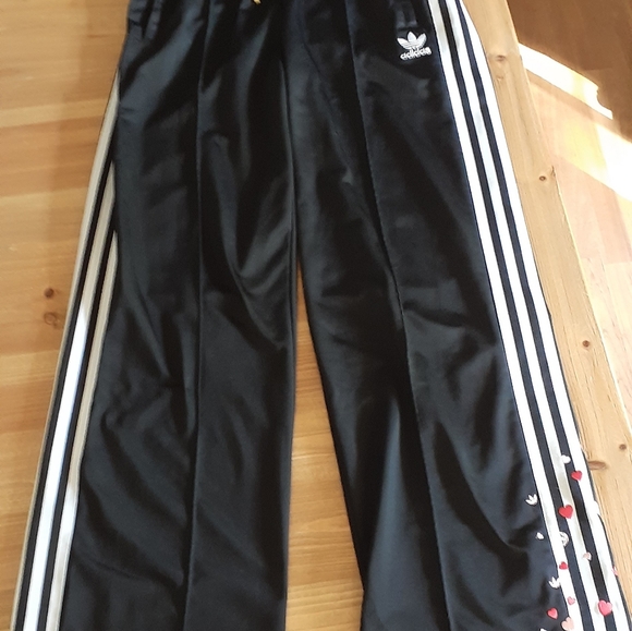 Adidas Women's Track Pant Love Heart Detail - Picture 6 of 10